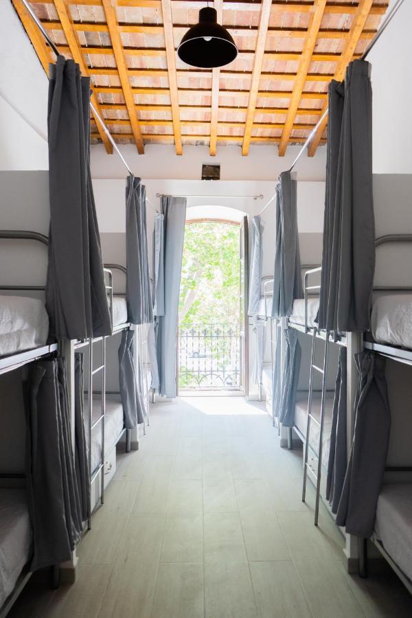 Hostel Prime เบนิสกัสซิม ภายนอก รูปภาพ